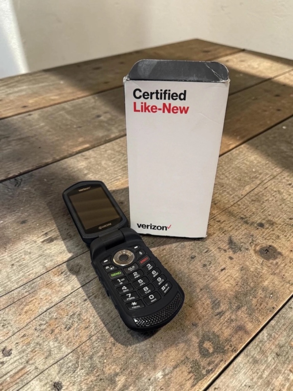 Kyocera Dura XV Flip Phone